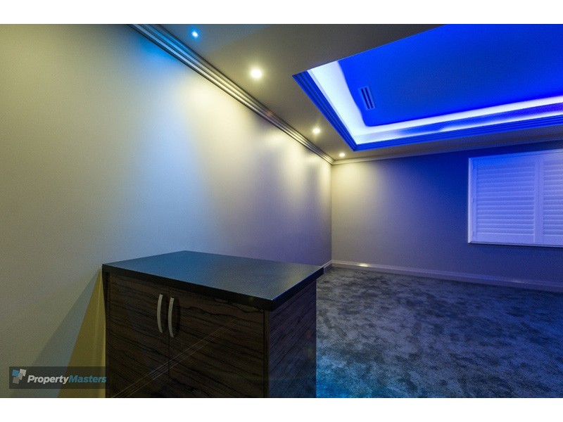 64 Raeside Drive, Landsdale WA 6065