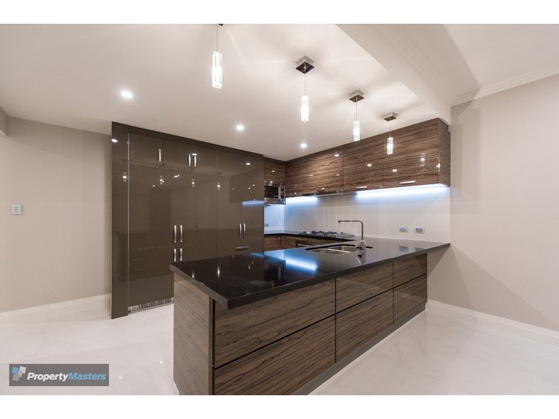 64 Raeside Drive, Landsdale WA 6065