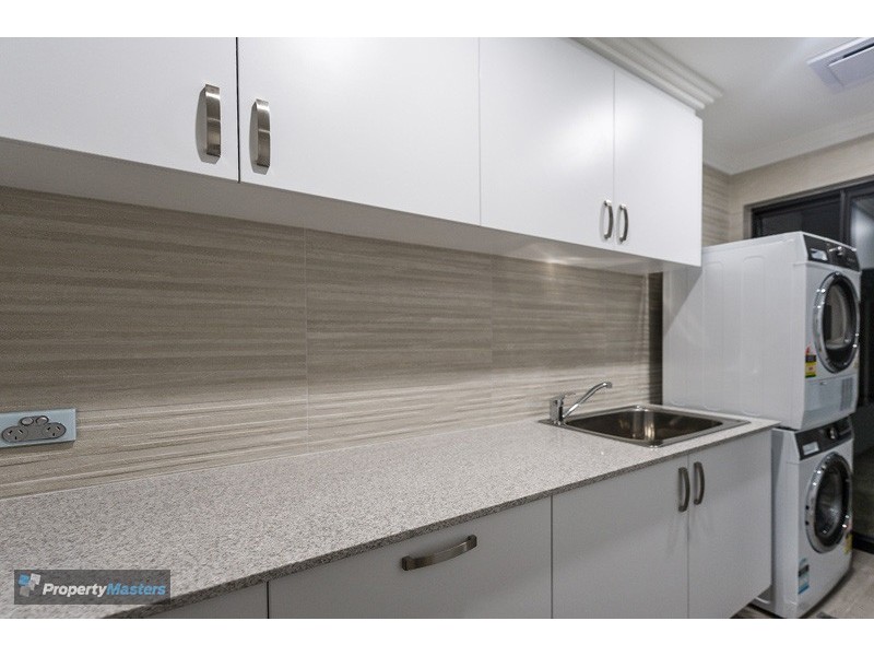 64 Raeside Drive, Landsdale WA 6065