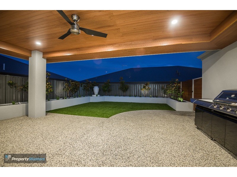 64 Raeside Drive, Landsdale WA 6065