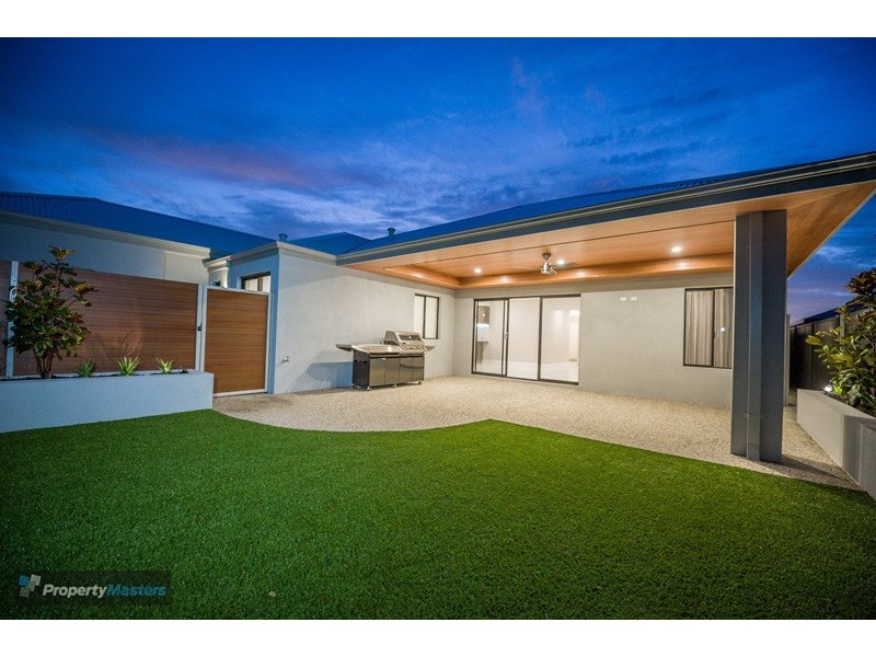 64 Raeside Drive, Landsdale WA 6065