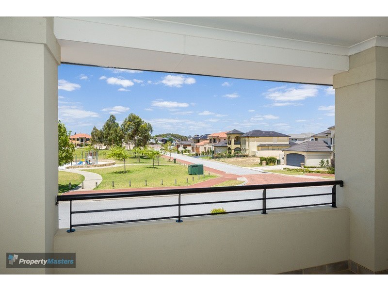 13 Carpenteria Drive, Stirling WA 6021