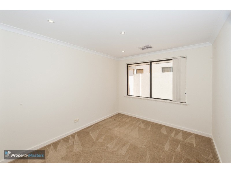 13 Carpenteria Drive, Stirling WA 6021