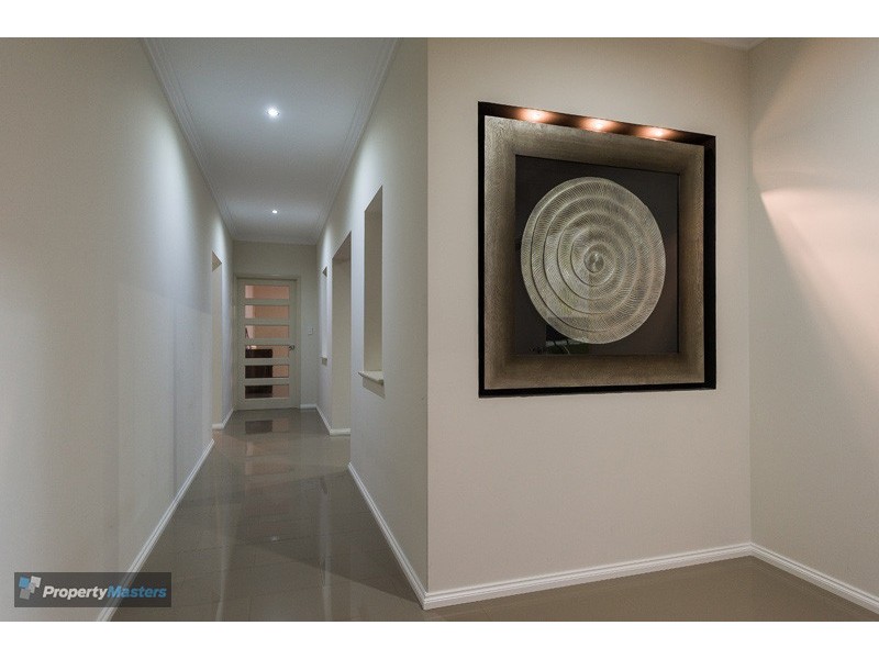 19 Zanzibar Loop, Aveley WA 6069