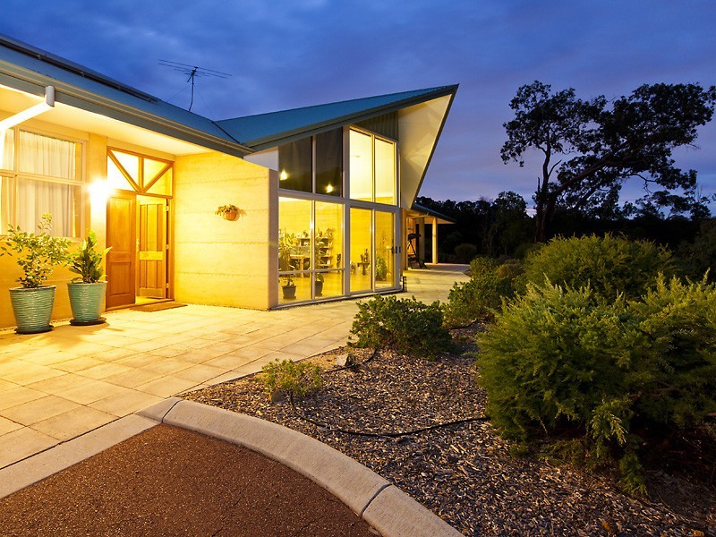 68 Caspian Way, Brigadoon WA 6069