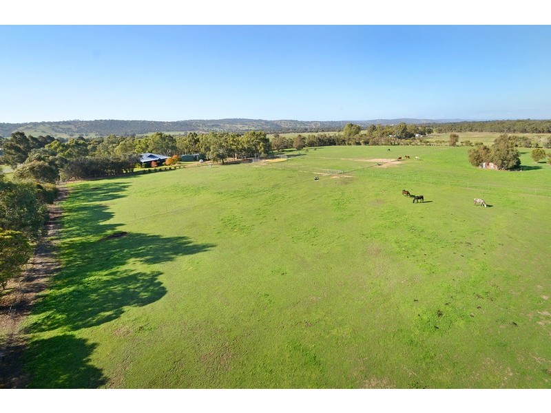 137 Warren Road, Bullsbrook WA 6084