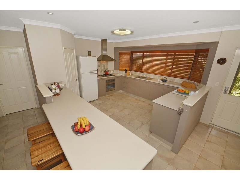 137 Warren Road, Bullsbrook WA 6084