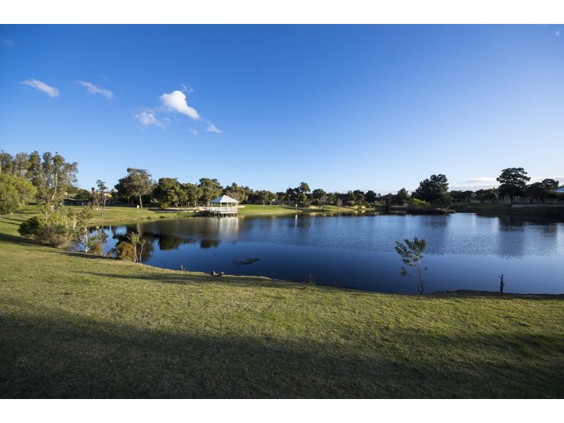 12 Hestercombe Way, Landsdale WA 6065