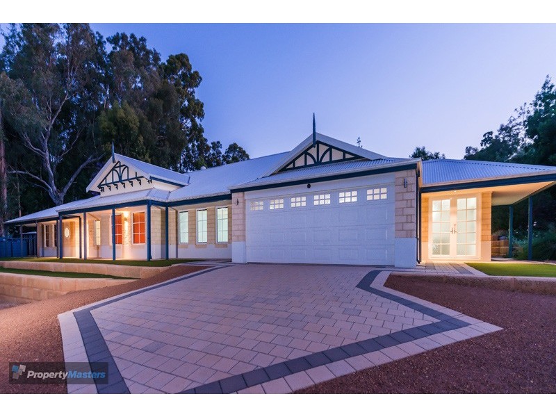 90 Karl Place, Mundaring WA 6073