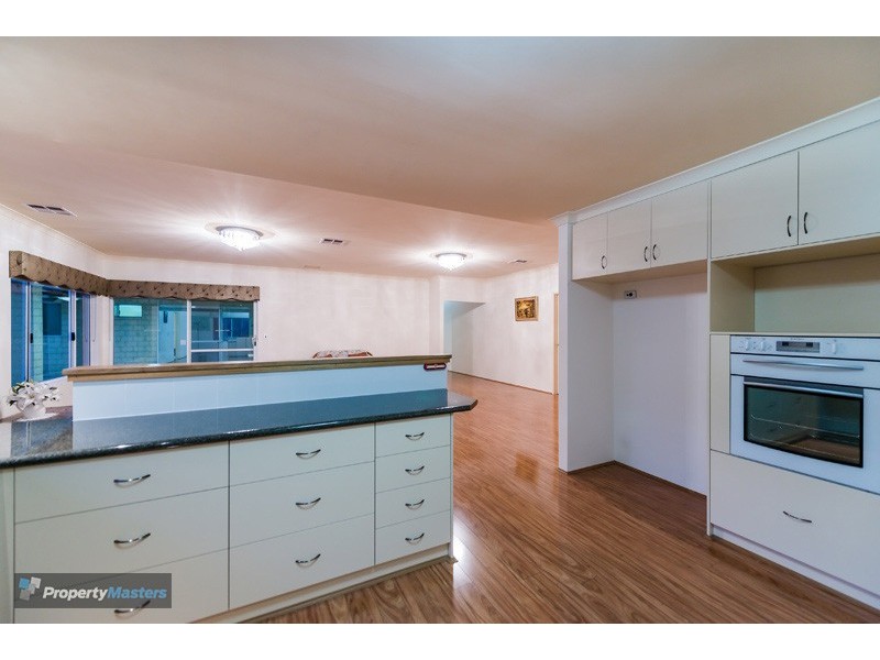 90 Karl Place, Mundaring WA 6073