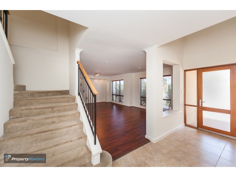 13 Carpenteria Drive, Stirling WA 6021