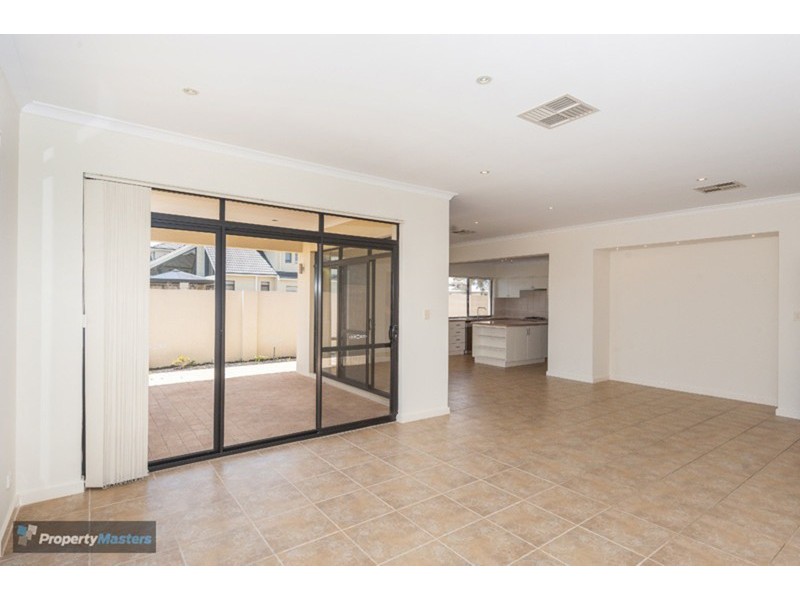 13 Carpenteria Drive, Stirling WA 6021