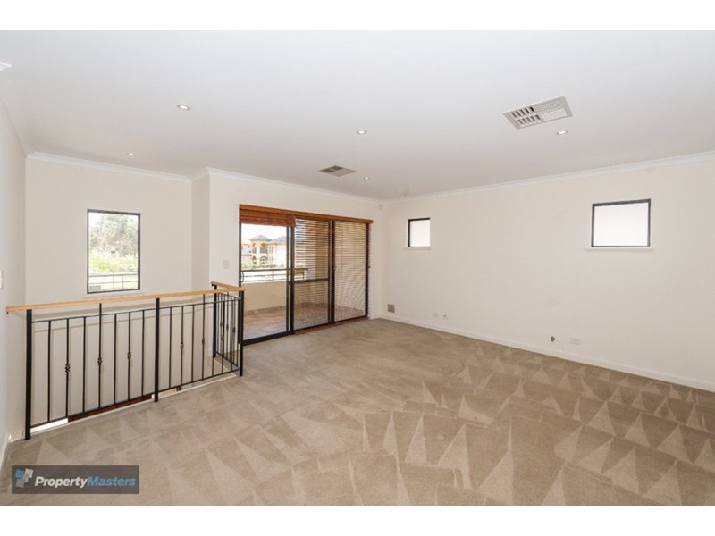 13 Carpenteria Drive, Stirling WA 6021