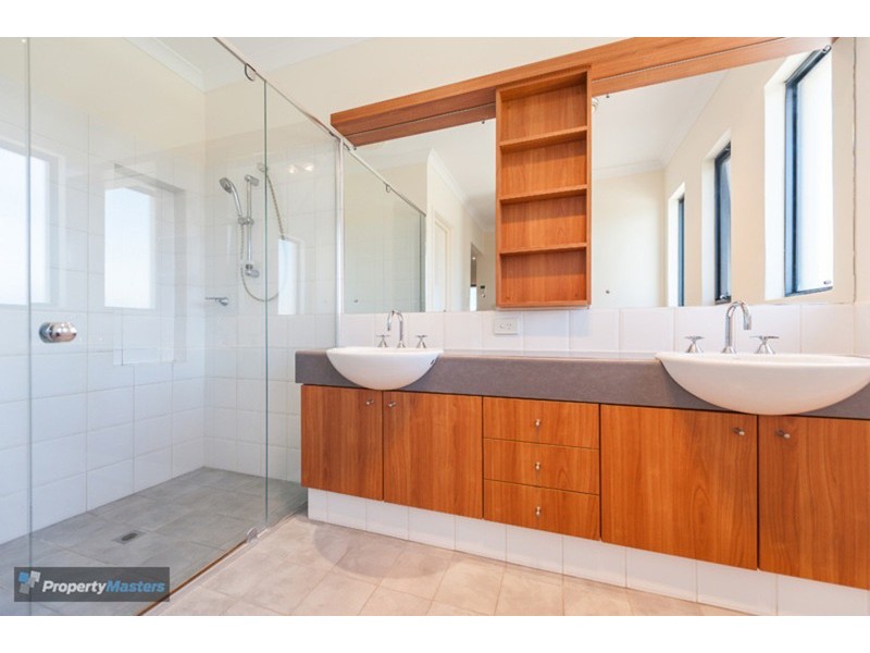 13 Carpenteria Drive, Stirling WA 6021