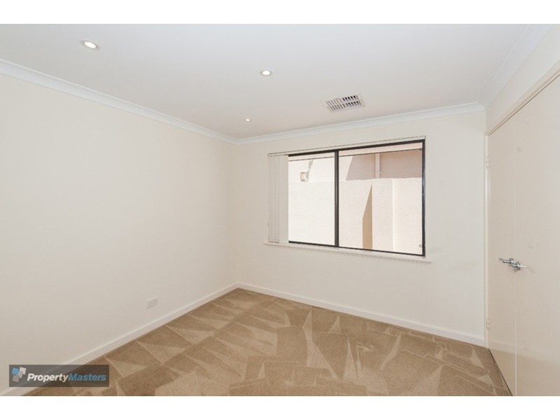 13 Carpenteria Drive, Stirling WA 6021