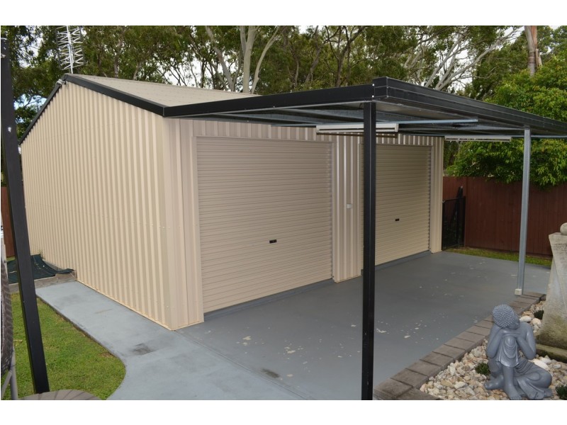 8 River Drive, Mareeba QLD 4880