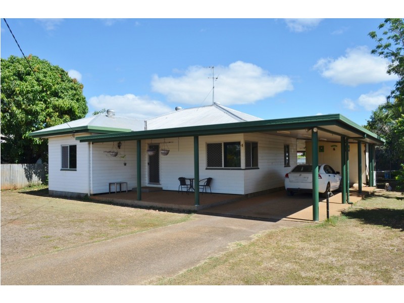 6 Swan Street, Mareeba QLD 4880