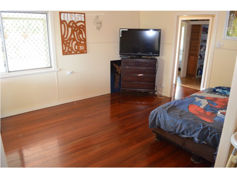 6 Swan Street, Mareeba QLD 4880