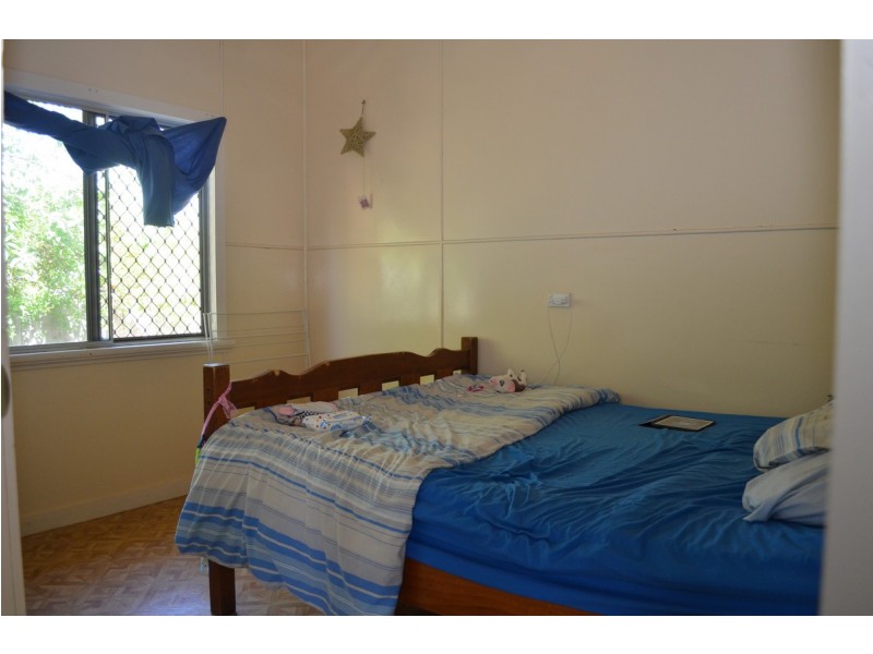 6 Swan Street, Mareeba QLD 4880
