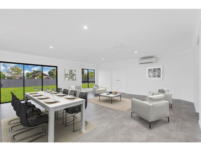 9 Riverlands Drive, Mareeba QLD 4880