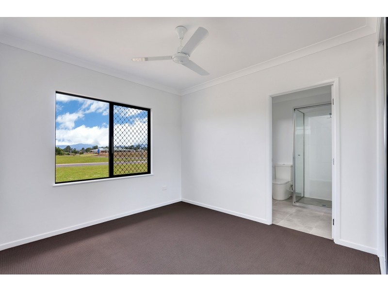 9 Riverlands Drive, Mareeba QLD 4880