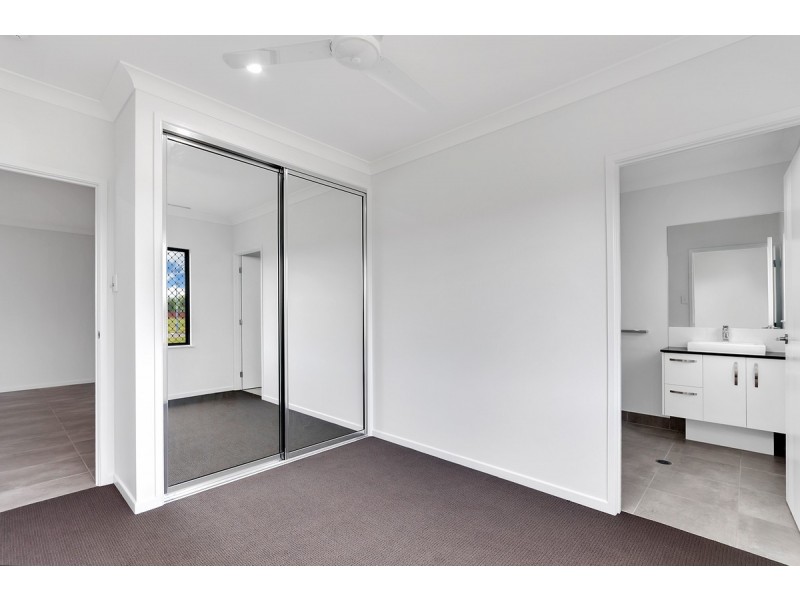 9 Riverlands Drive, Mareeba QLD 4880