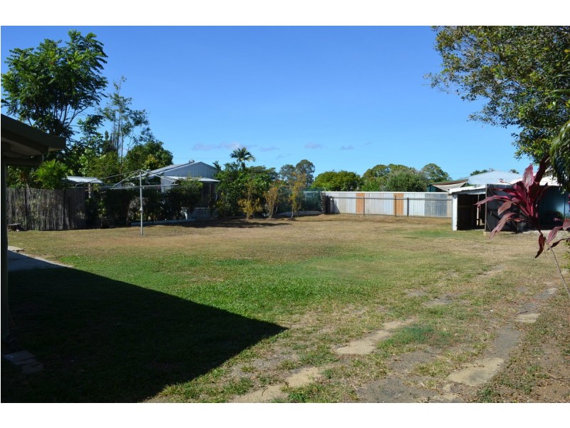 16 Dickson Street, Mareeba QLD 4880