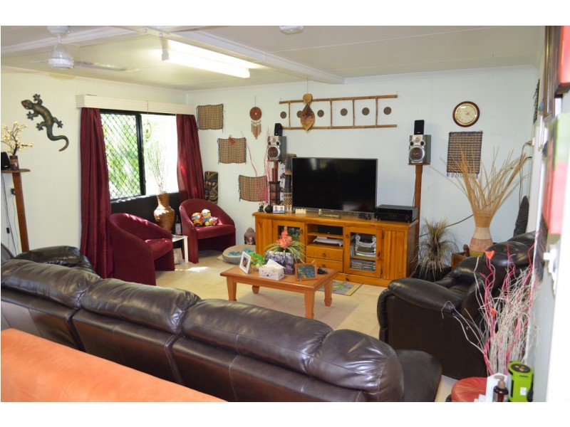 49 Walsh Street, Mareeba QLD 4880