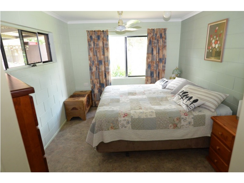 31 Wattle Street, Walkamin QLD 4872