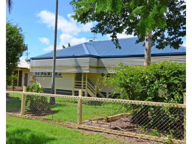 30 Rankin Street, Mareeba QLD 4880