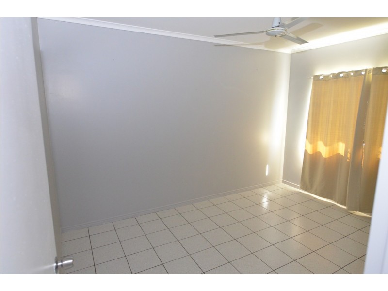 1/42 Strattmann Street, Mareeba QLD 4880