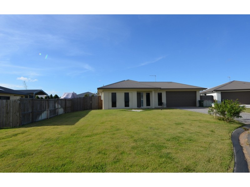 11 Wren Close, Mareeba QLD 4880