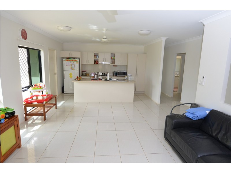 11 Wren Close, Mareeba QLD 4880