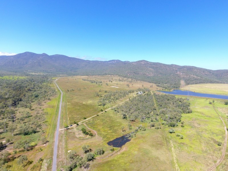 656 Oaky Valley Avenue, Mareeba QLD 4880