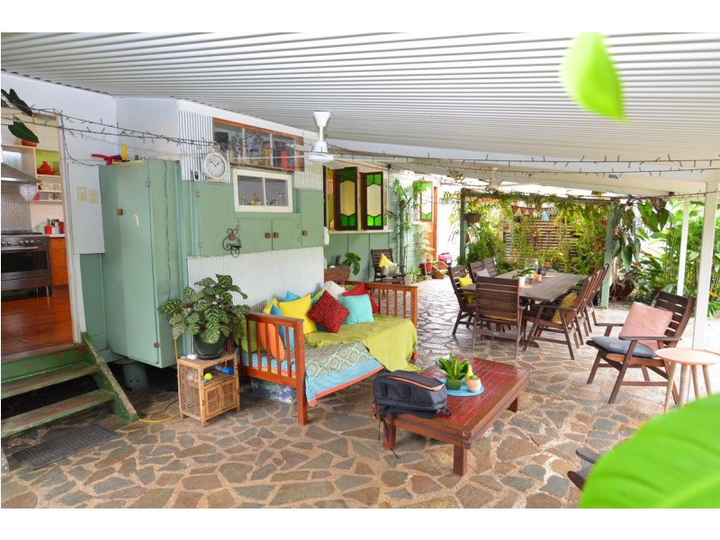 88 Walsh Street, Mareeba QLD 4880