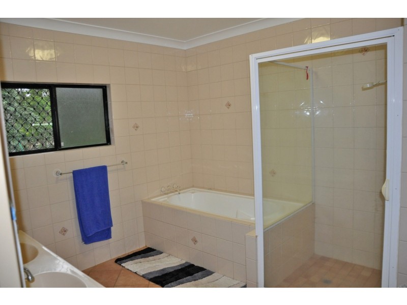 6 Debel Close, Mareeba QLD 4880