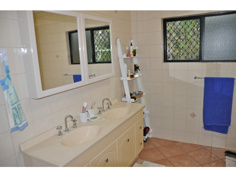 6 Debel Close, Mareeba QLD 4880