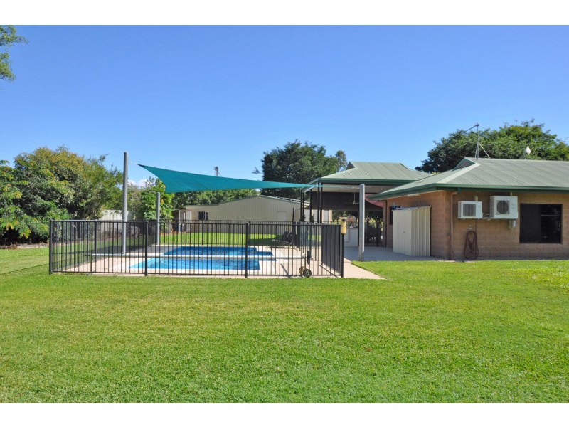 6 Debel Close, Mareeba QLD 4880