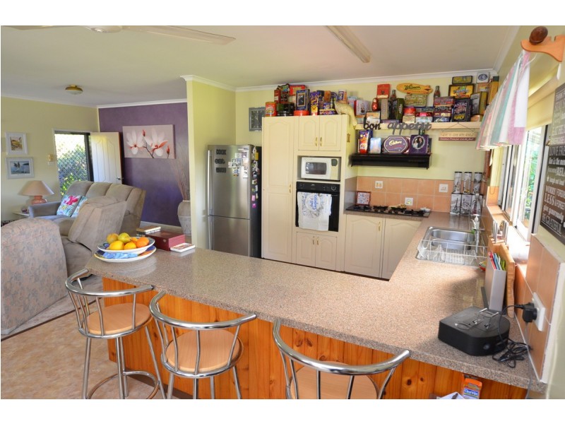 8 Haines Close, Mareeba QLD 4880