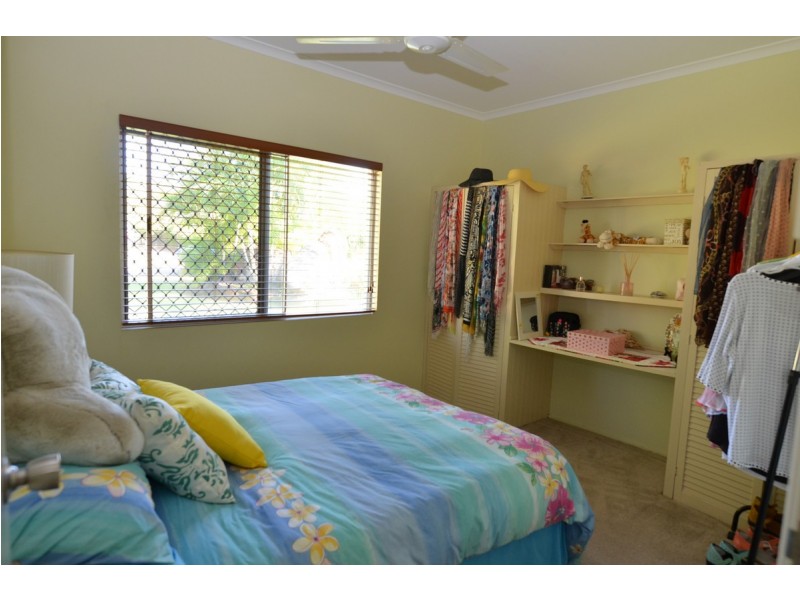 8 Haines Close, Mareeba QLD 4880