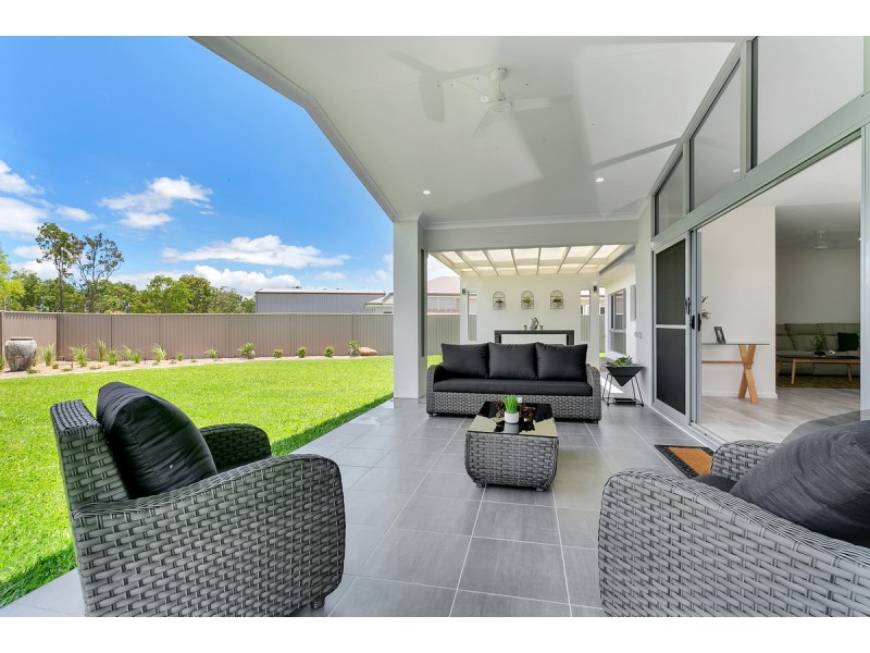 17 Karobean Drive, Mareeba QLD 4880