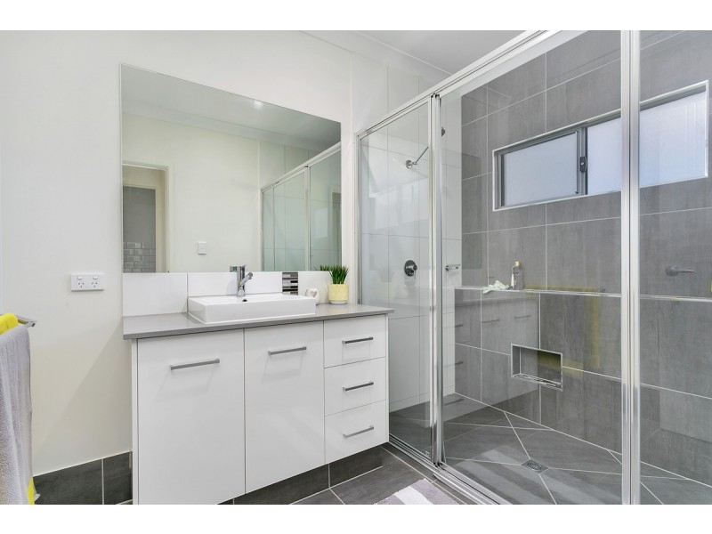 17 Karobean Drive, Mareeba QLD 4880