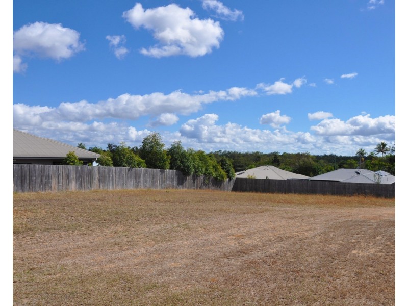 19 Damien Street, Mareeba QLD 4880