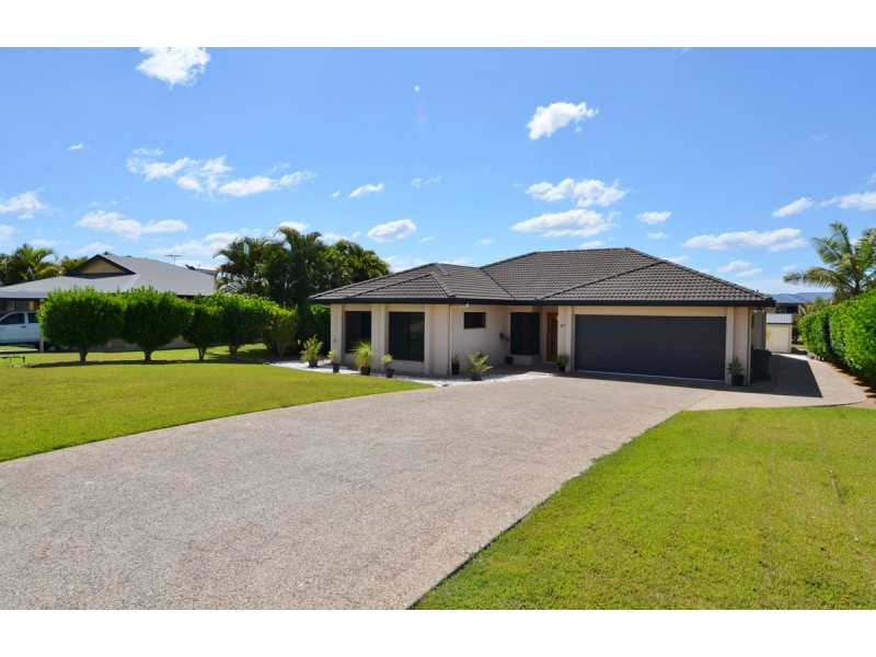 27 Jacinta Crescent, Mareeba QLD 4880