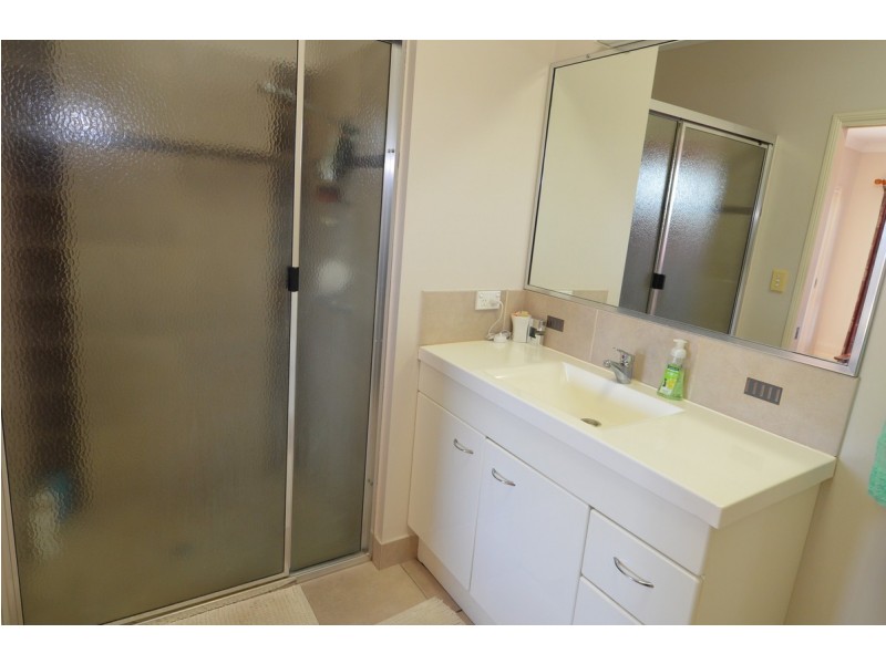 27 Jacinta Crescent, Mareeba QLD 4880