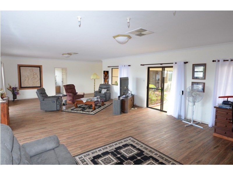 66 Country Road, Mareeba QLD 4880