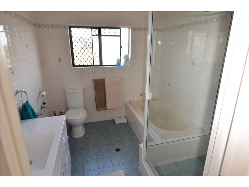 66 Country Road, Mareeba QLD 4880