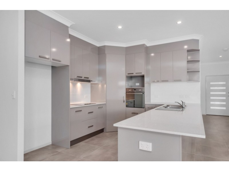 11 Luisa Circuit, Mareeba QLD 4880