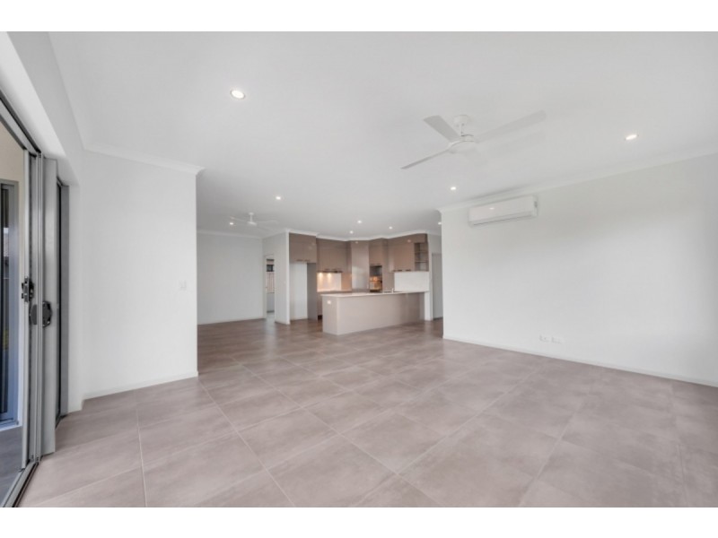 11 Luisa Circuit, Mareeba QLD 4880