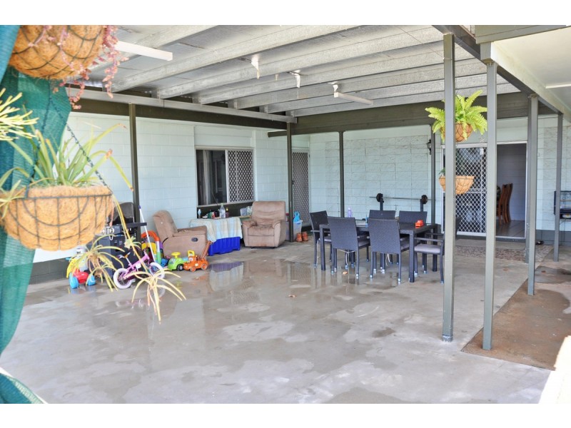 14 Lannoy Street, Mareeba QLD 4880